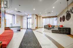 415 - 760 SHEPPARD AVENUE W Toronto