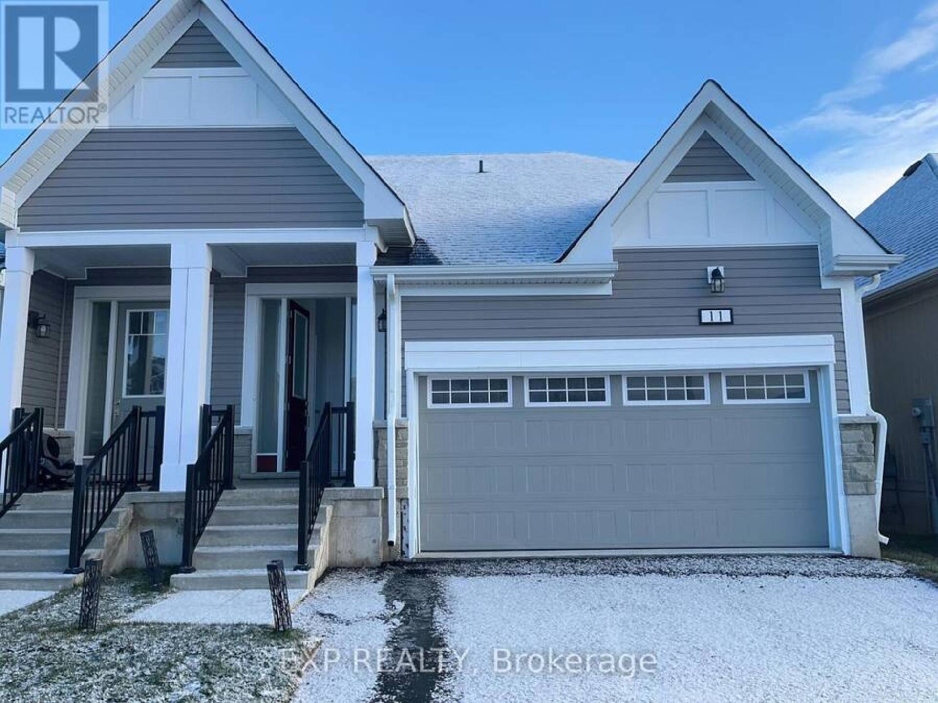 11 GOLF LINKS DRIVE Loyalist