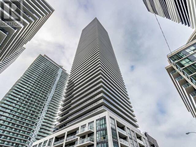 5105 - 70 ANNIE CRAIG DRIVE Toronto Ontario