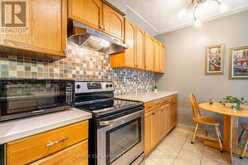 304 - 10 WOODMAN DRIVE S Hamilton