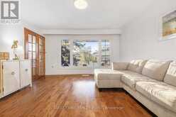 205 PINEWAY BOULEVARD Toronto