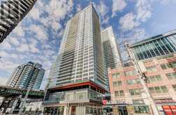 707 - 19 BATHURST STREET Toronto