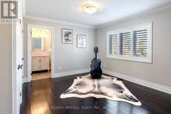 418 QUEEN MARY DRIVE Oakville