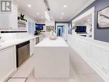 120 HADRIAN DRIVE Toronto