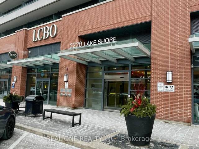 809 - 2220 LAKESHORE BOULEVARD Toronto Ontario