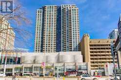 2915 - 8 HILLCREST AVENUE Toronto