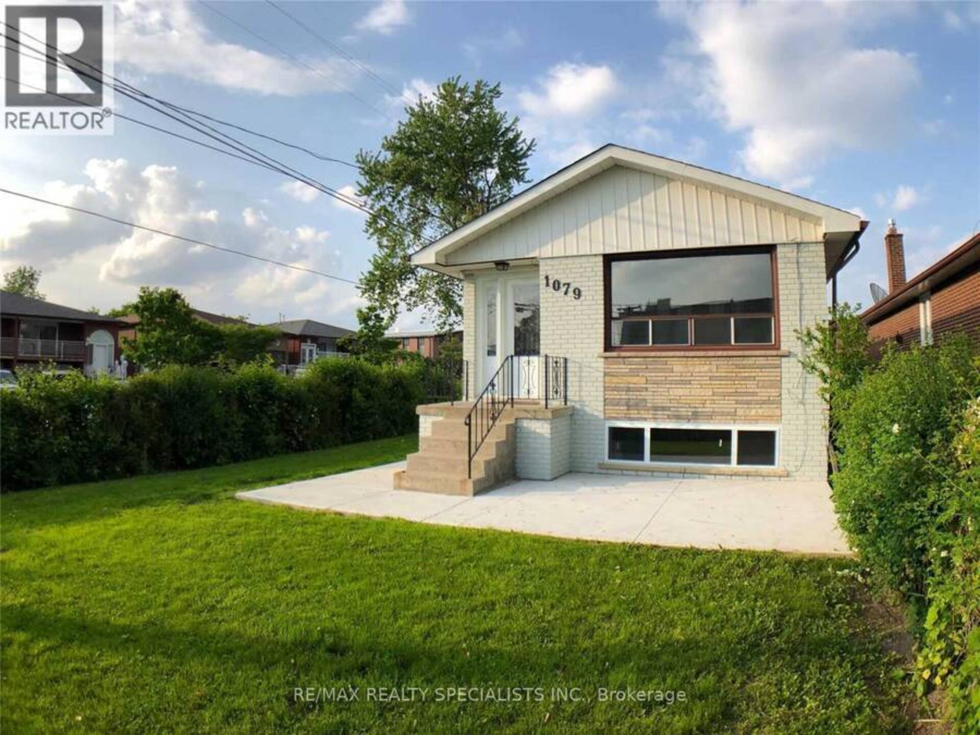 1079 WEST AVENUE Mississauga