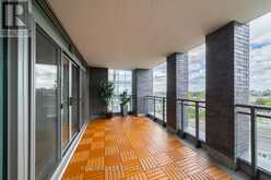 913 - 20 MINOWAN MIIKAN LANE Toronto