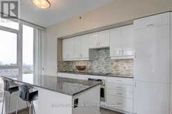 2203 - 426 UNIVERSITY AVENUE Toronto