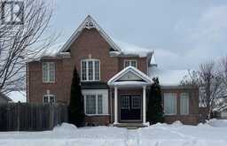 32 COUNSELLOR TERRACE Barrie