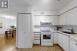 2504 - 270 QUEENS QUAY W Toronto