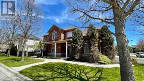 2114 HELMSLEY AVENUE Oakville