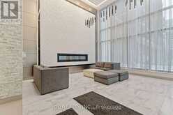 622 - 36 FOREST MANOR ROAD Toronto