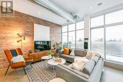 504 - 952 KINGSTON ROAD Toronto