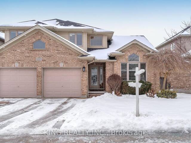 1223 CORONATION DRIVE London Ontario