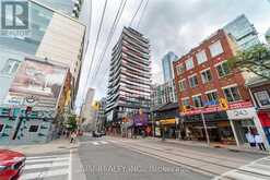 905 - 215 QUEEN STREET W Toronto