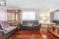 18 LUMINOUS COURT Brampton