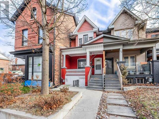 25 HOWLAND ROAD Toronto Ontario