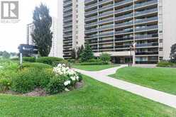 2210 - 299 MILL ROAD Toronto