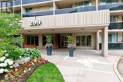 2210 - 299 MILL ROAD Toronto