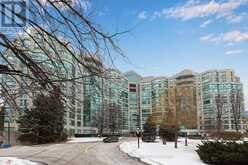 215 - 7905 BAYVIEW AVENUE Markham