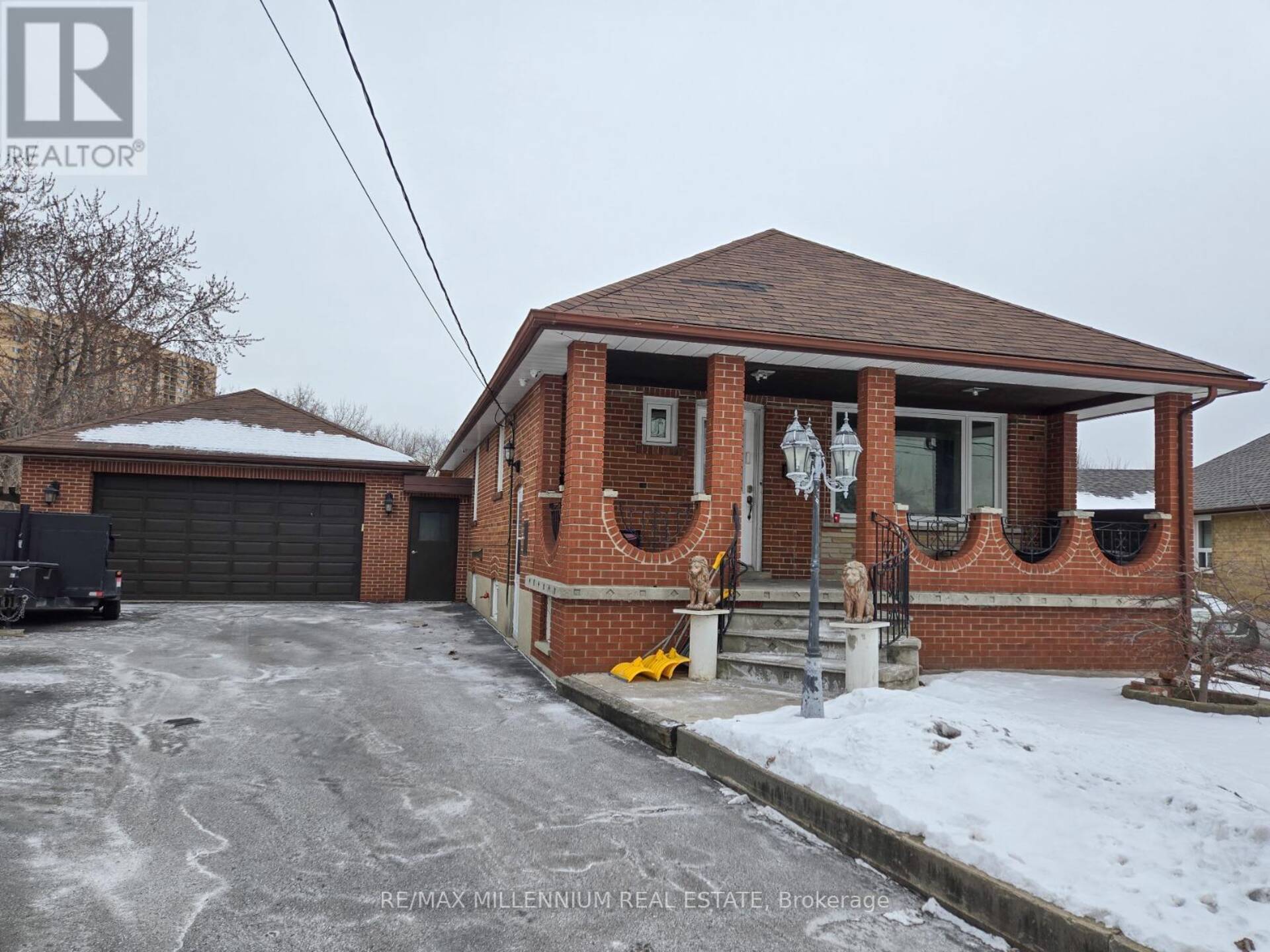 39 MAYALL AVENUE Toronto