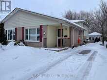 7 BURBANK PL (MAIN) Barrie