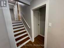 7 BURBANK PL (MAIN) Barrie