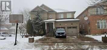 34 ARCTIC WOLF ROAD Brampton