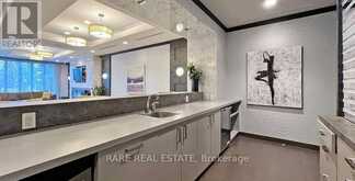 404 - 18 GRAYDON HALL DRIVE Toronto