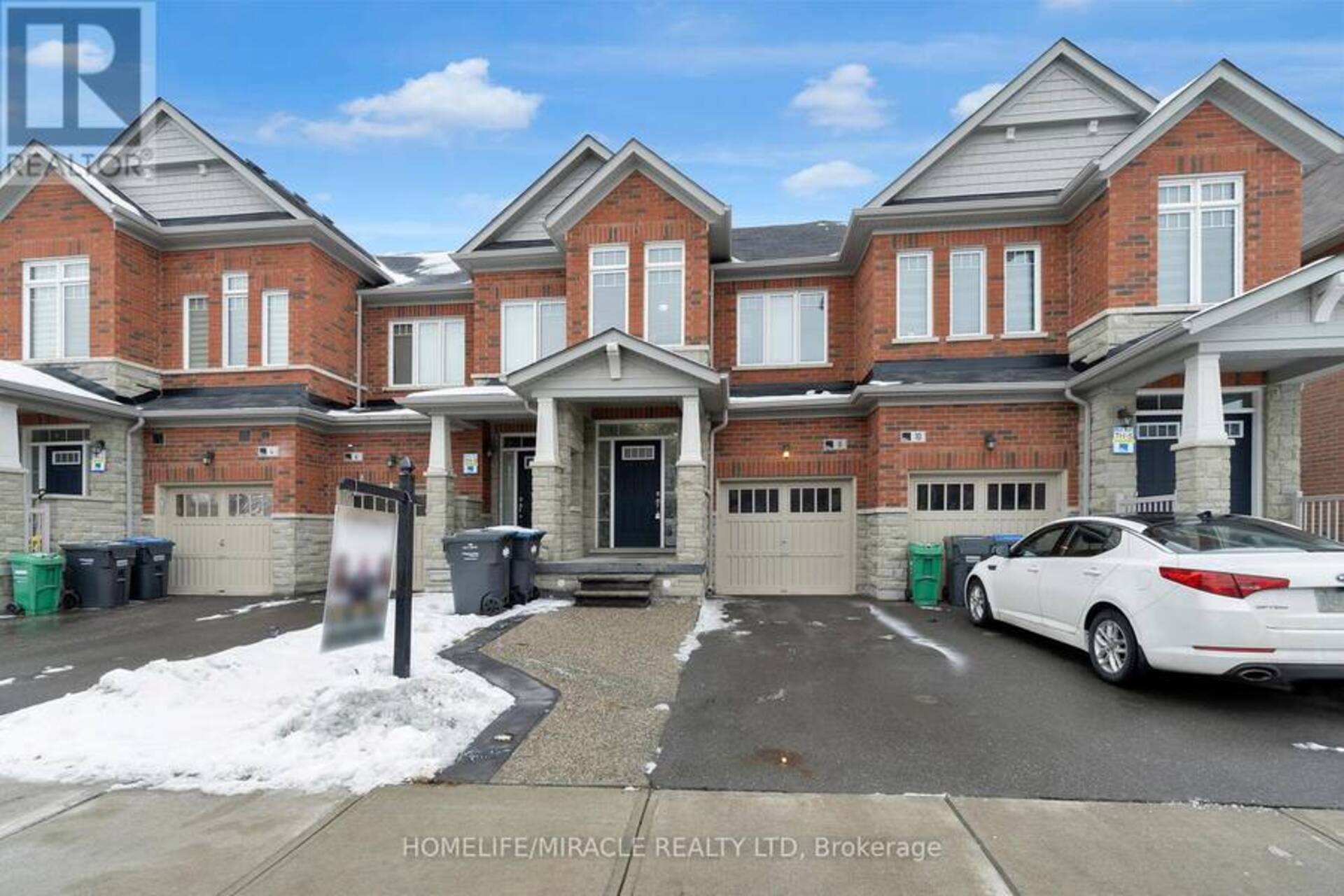 8 PHYLLIS DRIVE Caledon