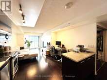 2409 - 386 YONGE STREET Toronto