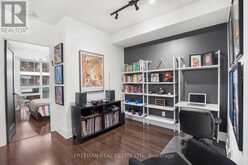 1005 - 25 BROADWAY AVENUE S Toronto