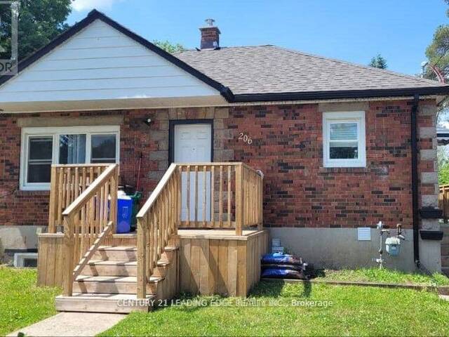 UPPER - 206 INNISFIL STREET Barrie Ontario