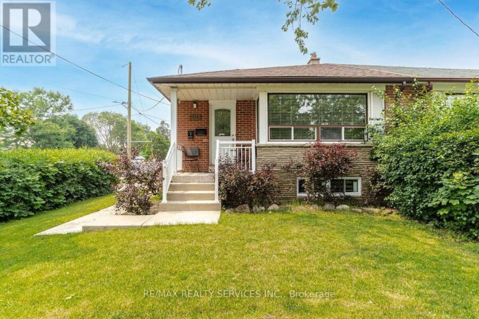 156 VODDEN STREET E Brampton