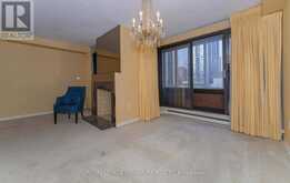 402 - 349 ST.CLAIR AVENUE W Toronto