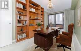 402 - 349 ST.CLAIR AVENUE W Toronto