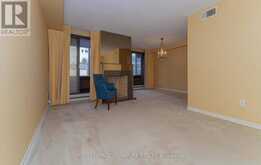 402 - 349 ST.CLAIR AVENUE W Toronto