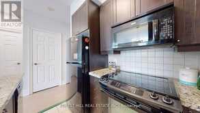 PH 24 - 25 GREENVIEW AVENUE Toronto