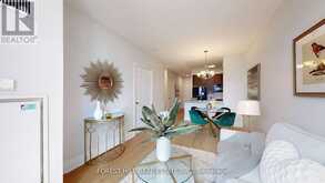 PH 24 - 25 GREENVIEW AVENUE Toronto