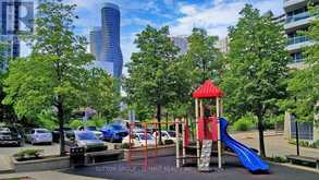 1011 - 1 ELM DRIVE W Mississauga