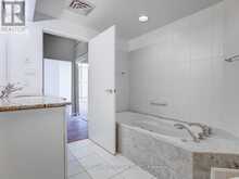 105 - 401 QUEENS QUAY W Toronto