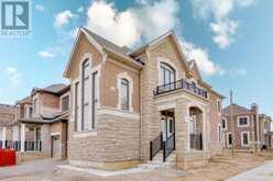 11 HOUSEFINCH AVENUE Brampton