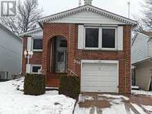 UPPER - 220 THOMS CRESCENT Newmarket