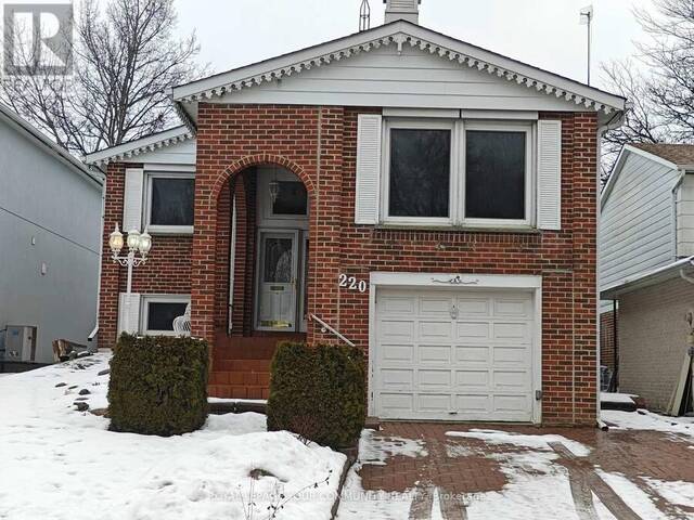 UPPER - 220 THOMS CRESCENT Newmarket Ontario