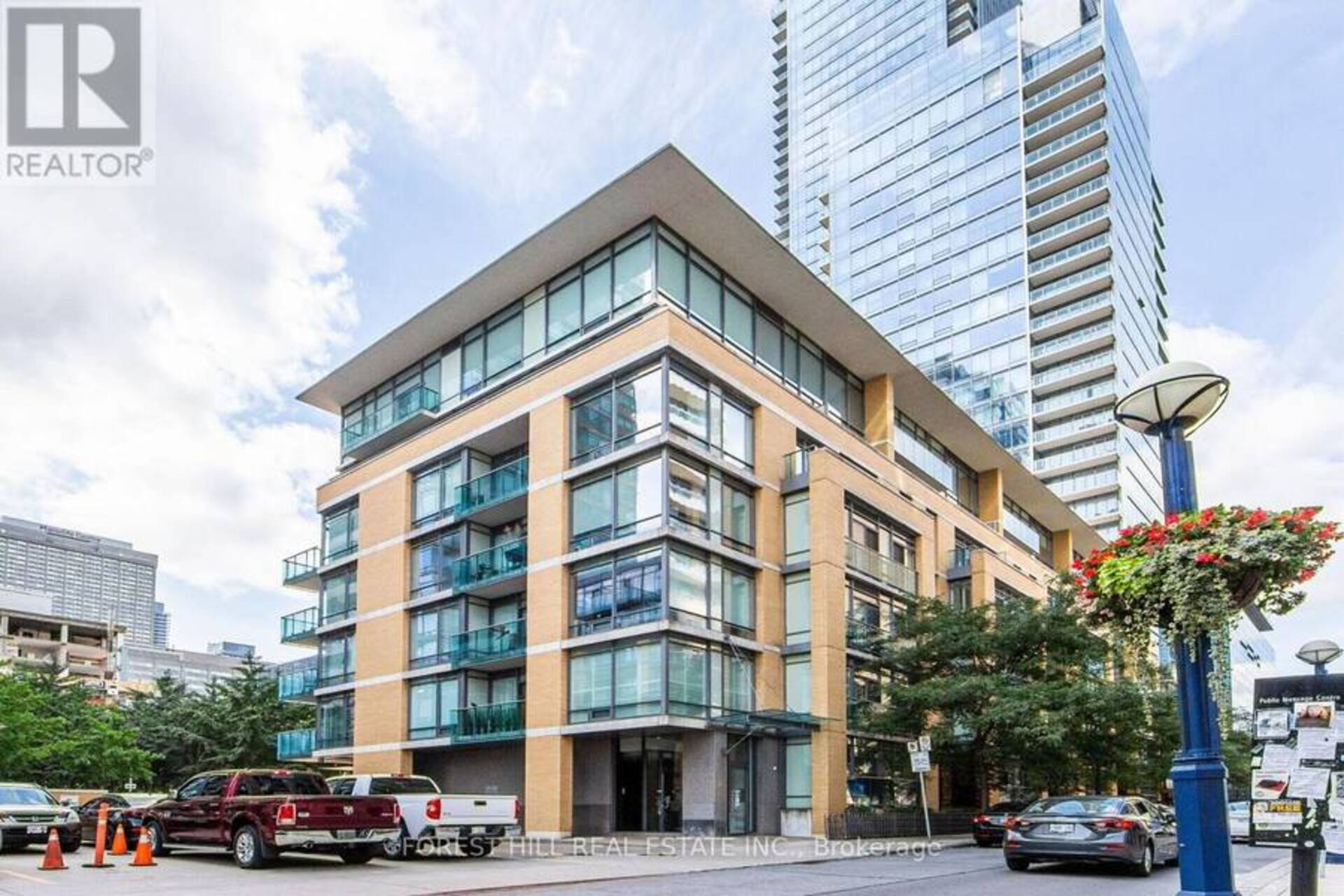 307 - 21 SCOLLARD STREET Toronto