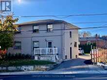 2 - 952 SCARLETT ROAD Toronto