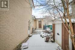 87 CHARTLAND BOULEVARD S Toronto