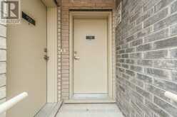 292 - 140 HONEYCRISP CRESCENT Vaughan