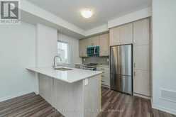 292 - 140 HONEYCRISP CRESCENT Vaughan